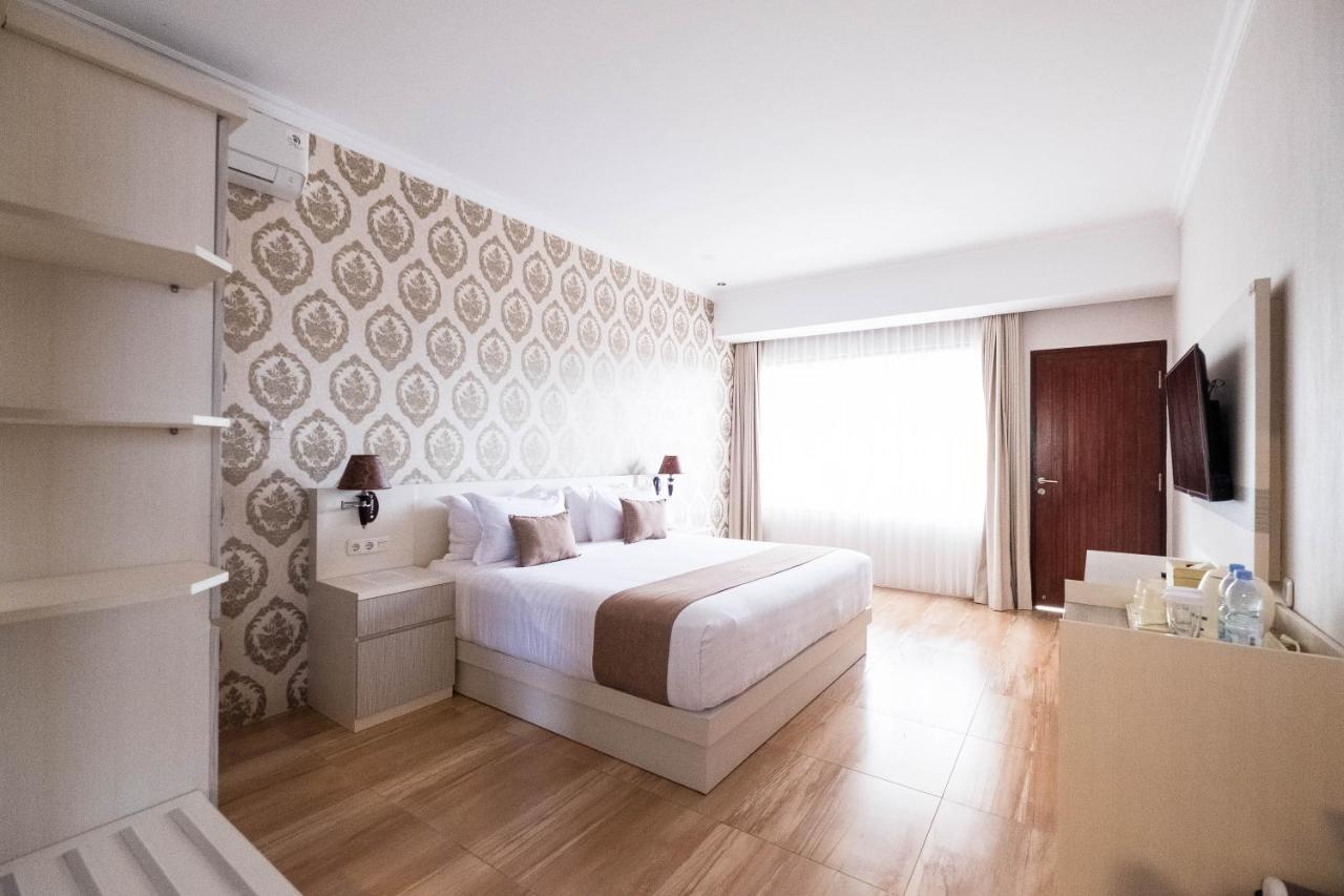 Bukit Indah Doda Hotel & Resorts パル エクステリア 写真