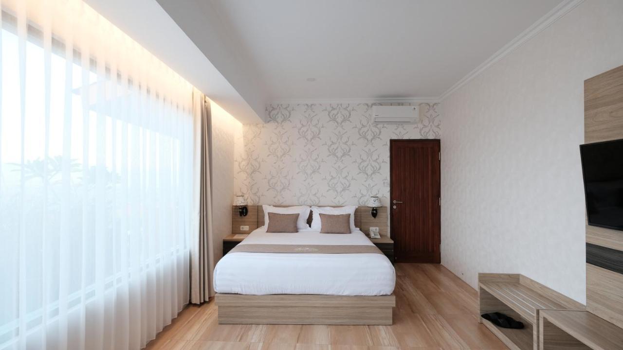 Bukit Indah Doda Hotel & Resorts パル エクステリア 写真