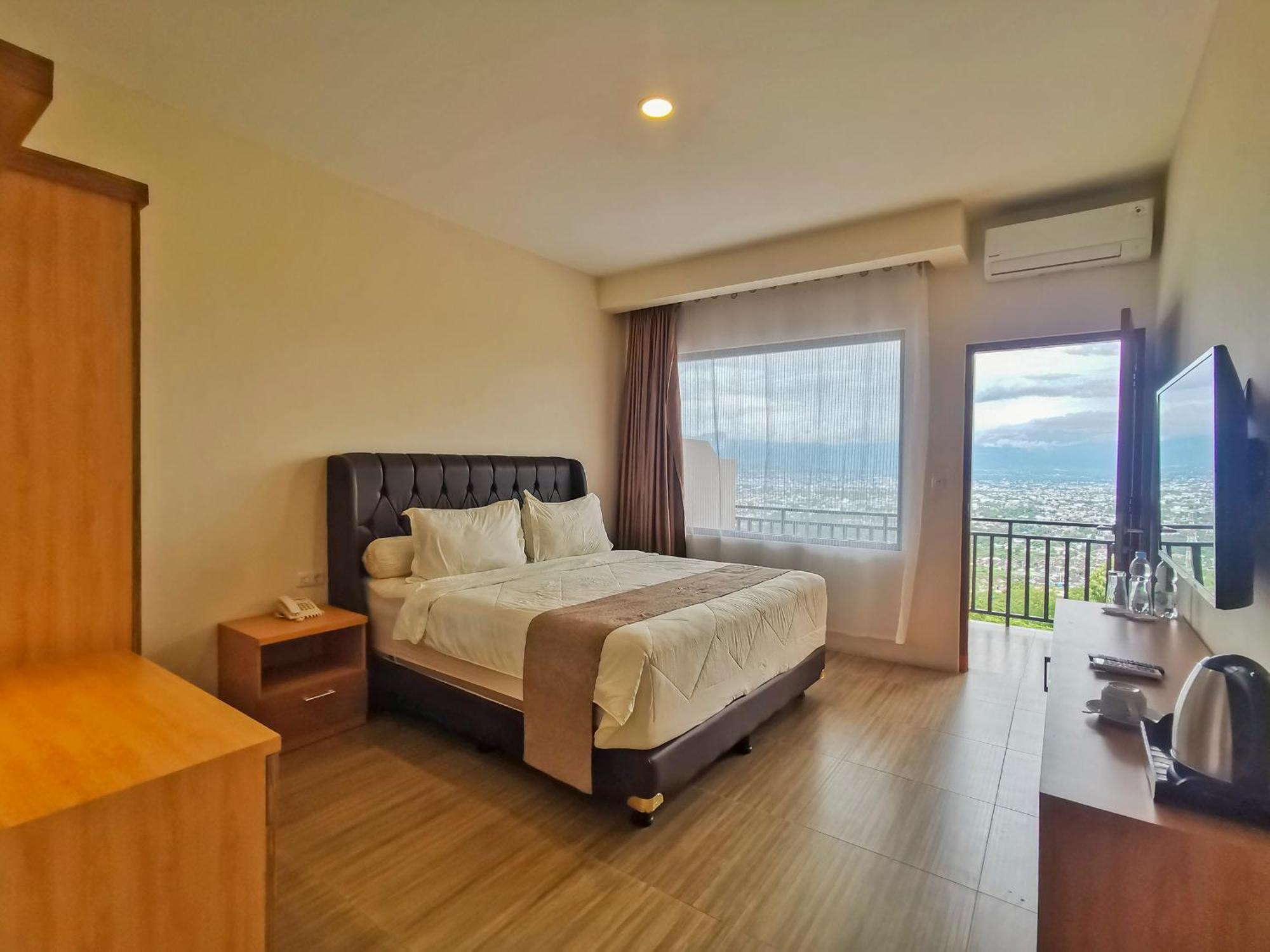 Bukit Indah Doda Hotel & Resorts パル エクステリア 写真